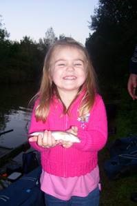 little-girl-with-fish-ellie-cook