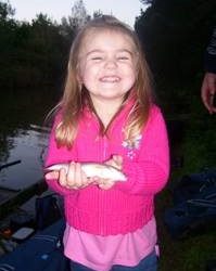 little-girl-with-fish-ellie-cook